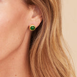 round_studs_emerald_b301eea7-4a9e-4860-8aac-8d9648da9570.jpg